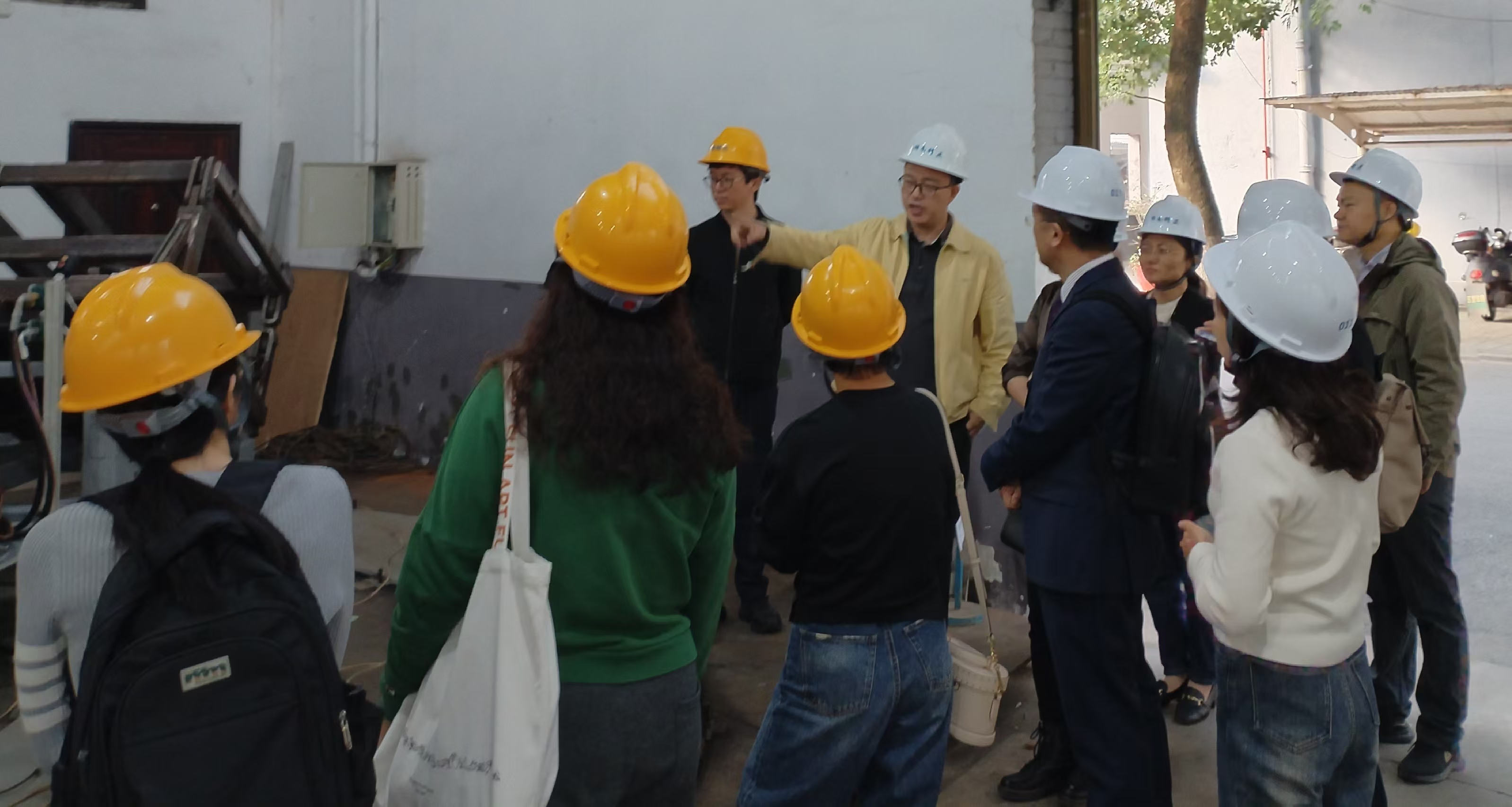 1730712333438931.jpg 4.jpg